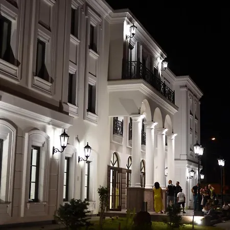 & Beli Dvor Szálloda Čačak