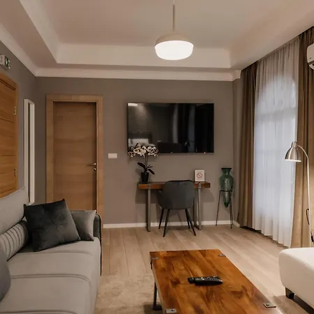 Beli Dvor Hotel